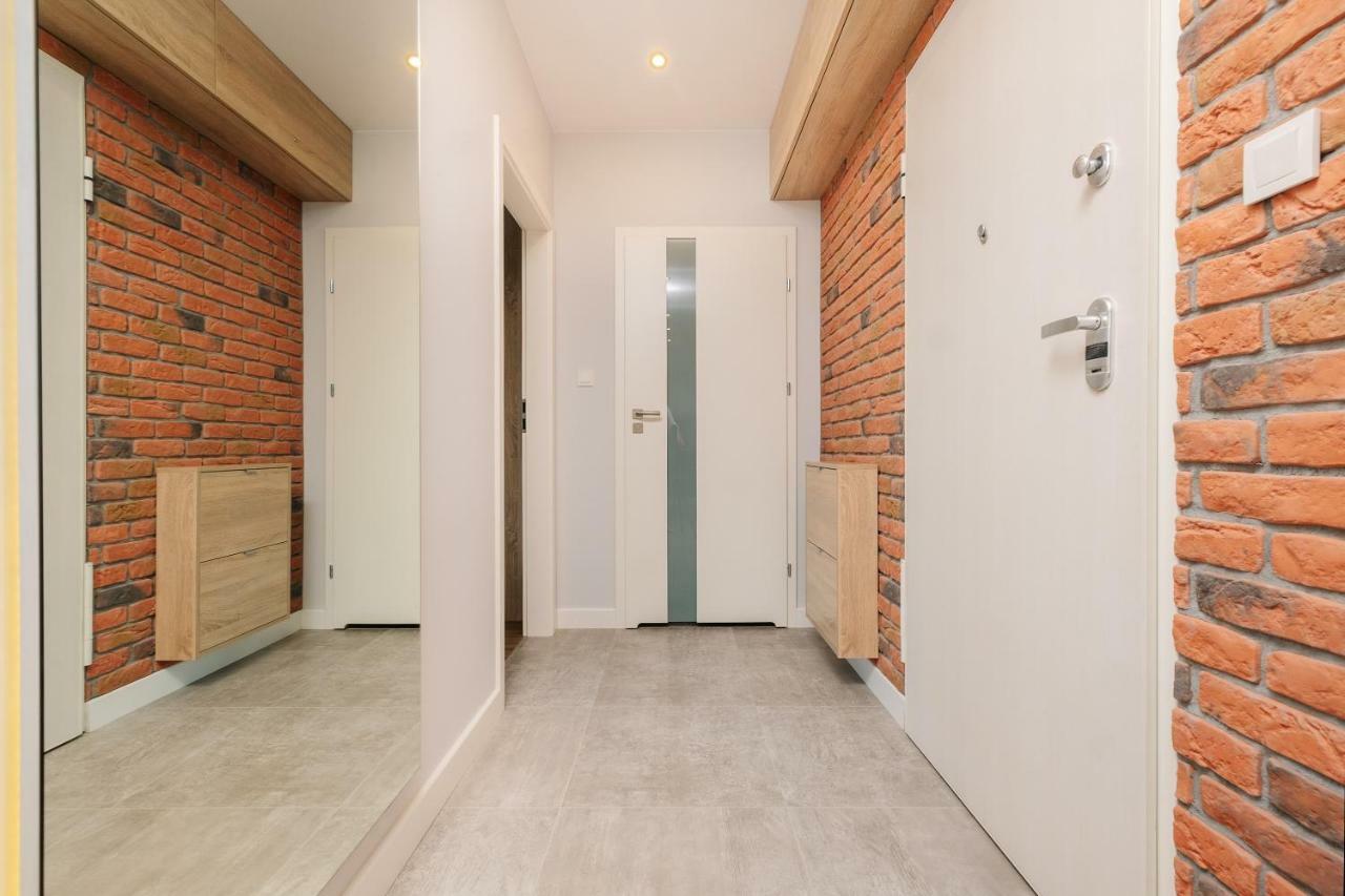 Stare Bielany 2-Bedroom Apartment Varsóvia Exterior foto