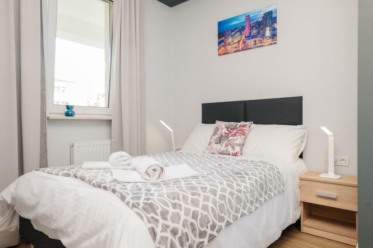 Stare Bielany 2-Bedroom Apartment Varsóvia Exterior foto